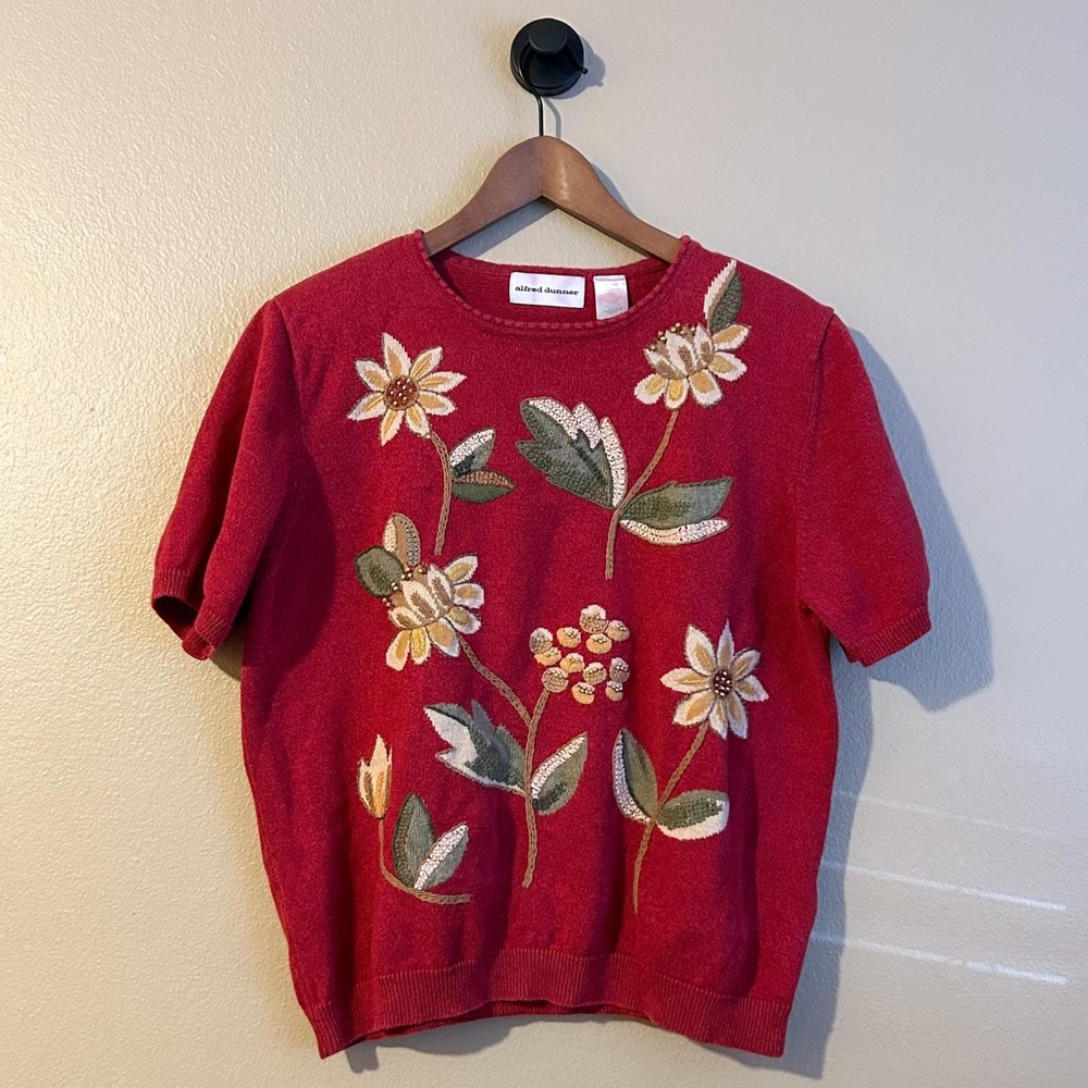 Vintage Alfred Dunner Floral Embroidered Flower Sweater Red Cottagecore Cotton